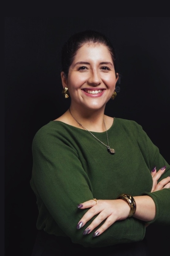 Retrato de Isabela Ferraz Silva, CEO e fundadora da Ferraz & Silva Consultoria